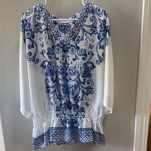 Chicos Stylish Blue and White Women's Blouse XL